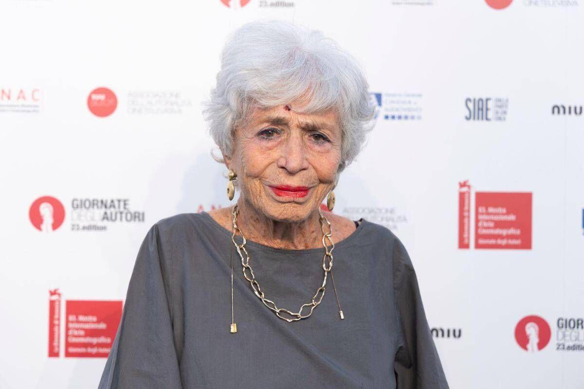 Luciana Castellina: 'Non rinuncio al comunismo, va cercata una società di libertà e uguaglianza' - 