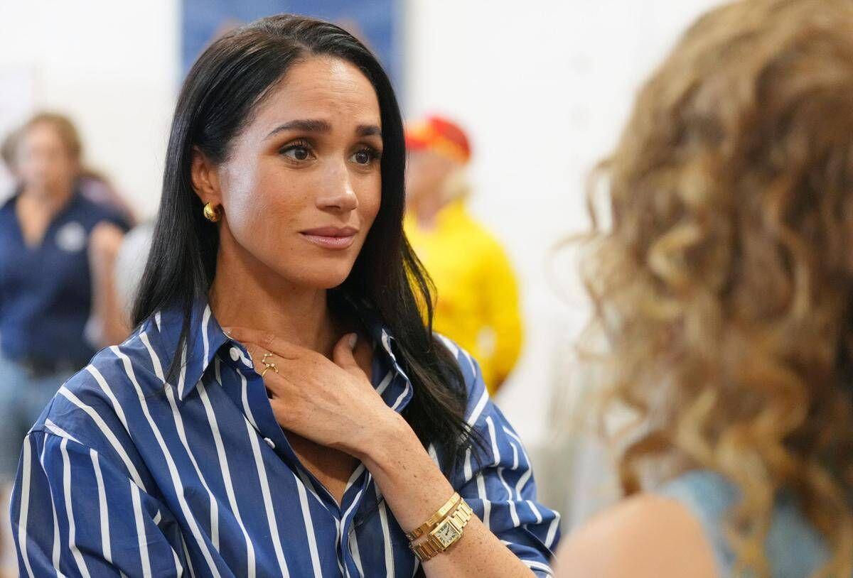 "Il numero di Meghan trapelato dalla chat delle mamme": la possibile causa del ritiro dei figli da scuola dopo soli due giorni - 
