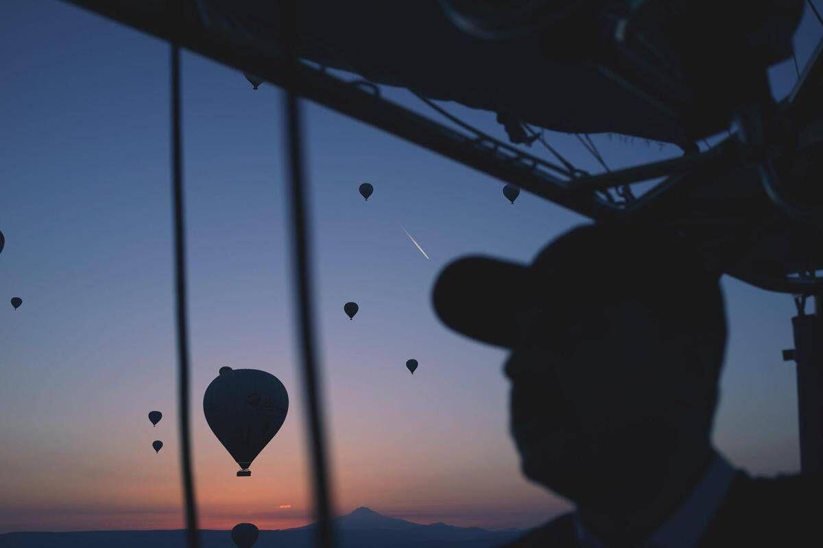 Colpito dalla cesta di una mongolfiera, turista tedesco muore in Svizzera - 