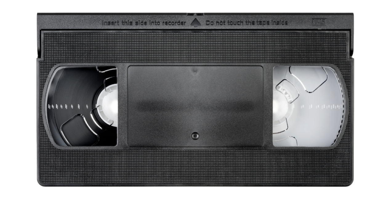 Il nastro incastrato nel videoregistratore: il dramma delle VHS - 