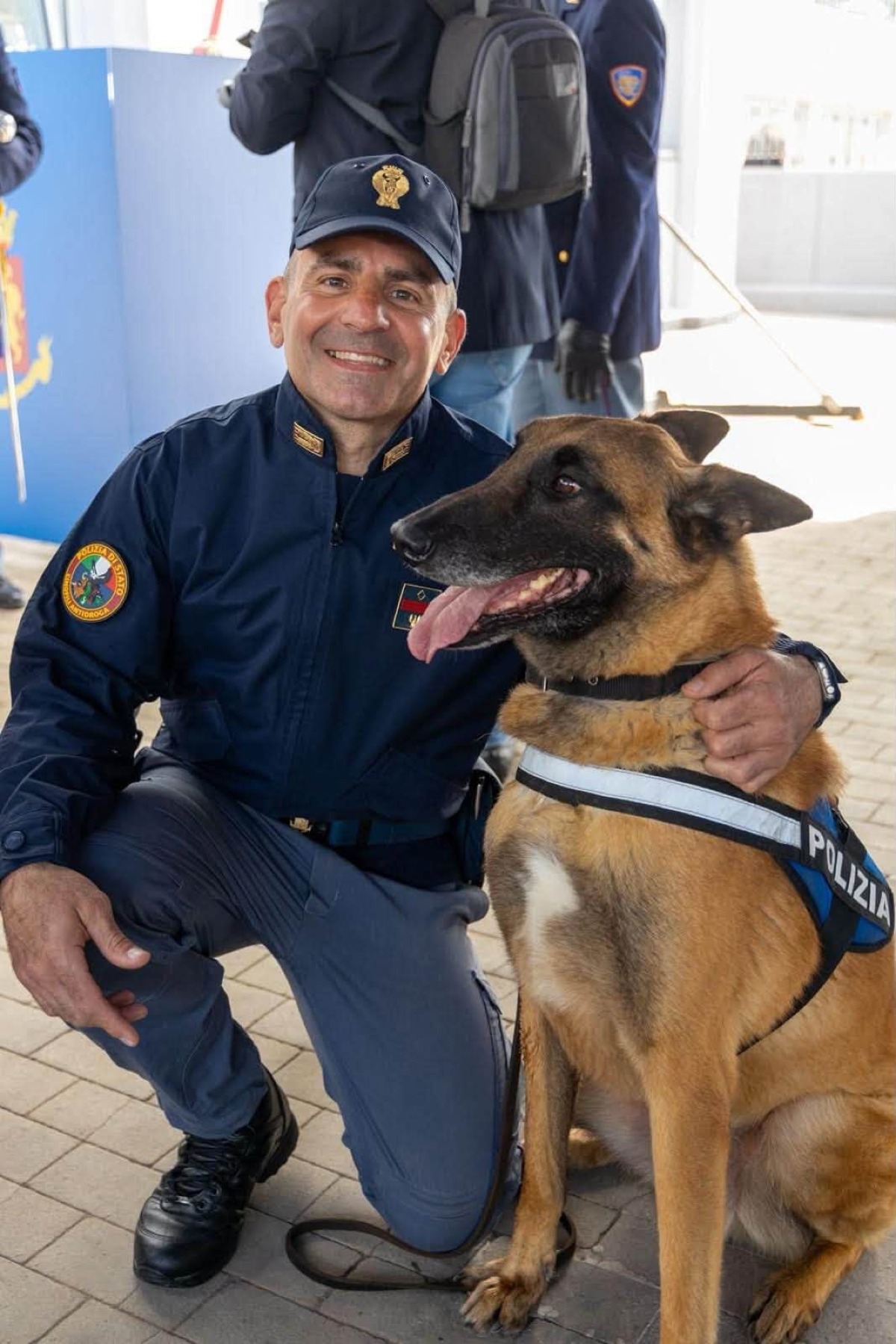 Catania: va in pensione "Maui", il cane anti-droga che ha sequestrato 280 kg di stupefacenti - 