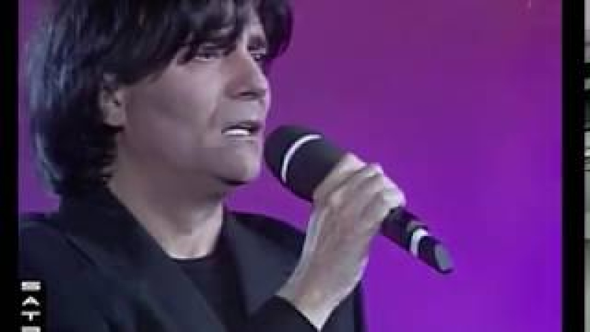 Renato Zero e Cercami: quella canzone che ancora oggi fa emozionare - 
