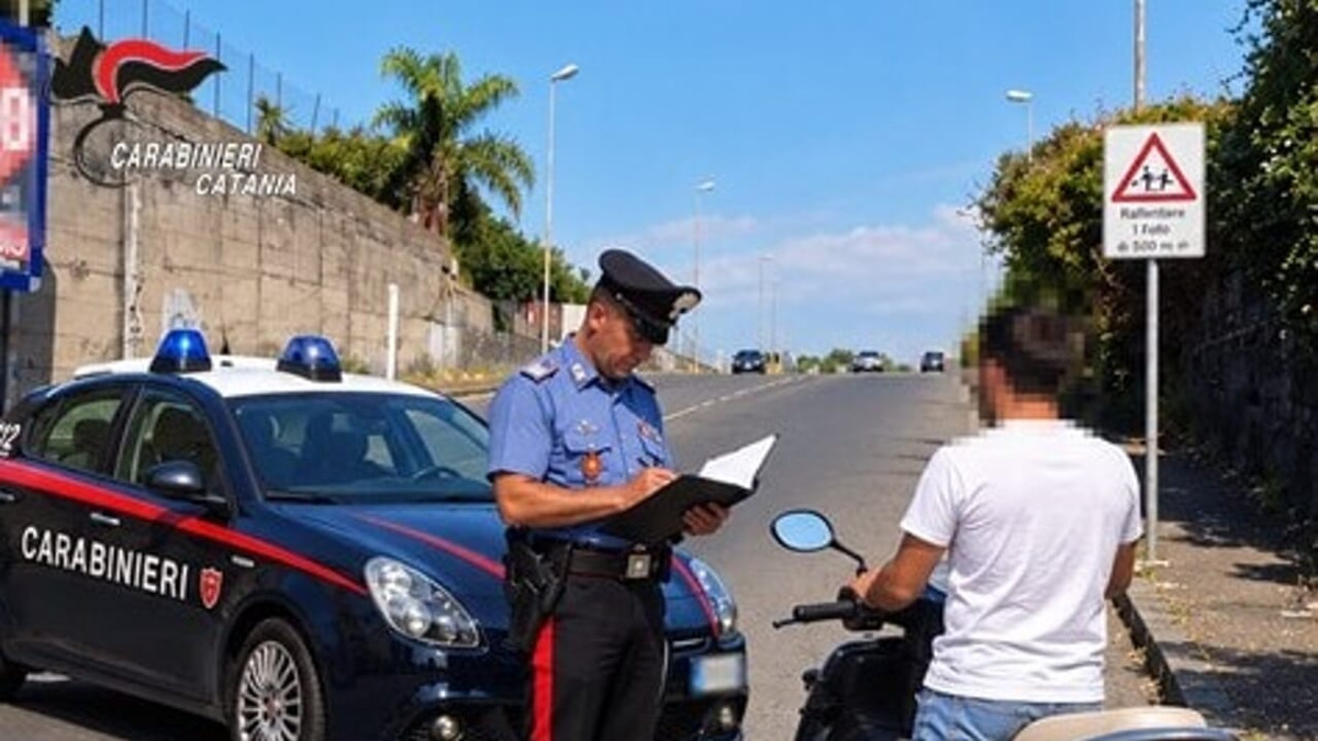 Gravina di Catania: arrestato 44enne evaso dopo inseguimento pericoloso - 
