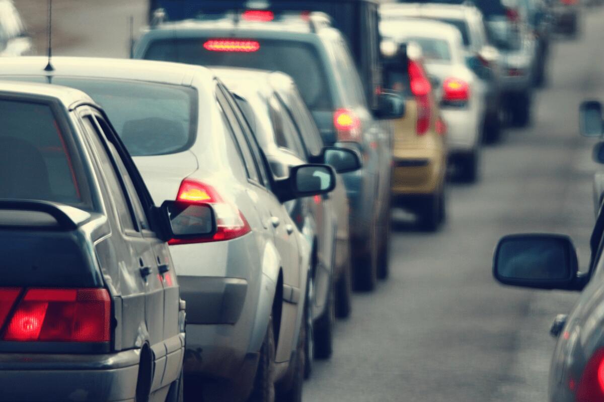 Salerno, crolla tratto di un viadotto in autostrada: nessun ferito ma traffico in tilt - 