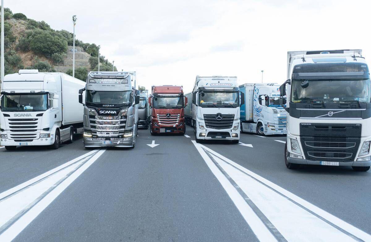Protesta Tir e agricoltori, oggi Consiglio dei ministri: governo prepara decreto con risorse - 