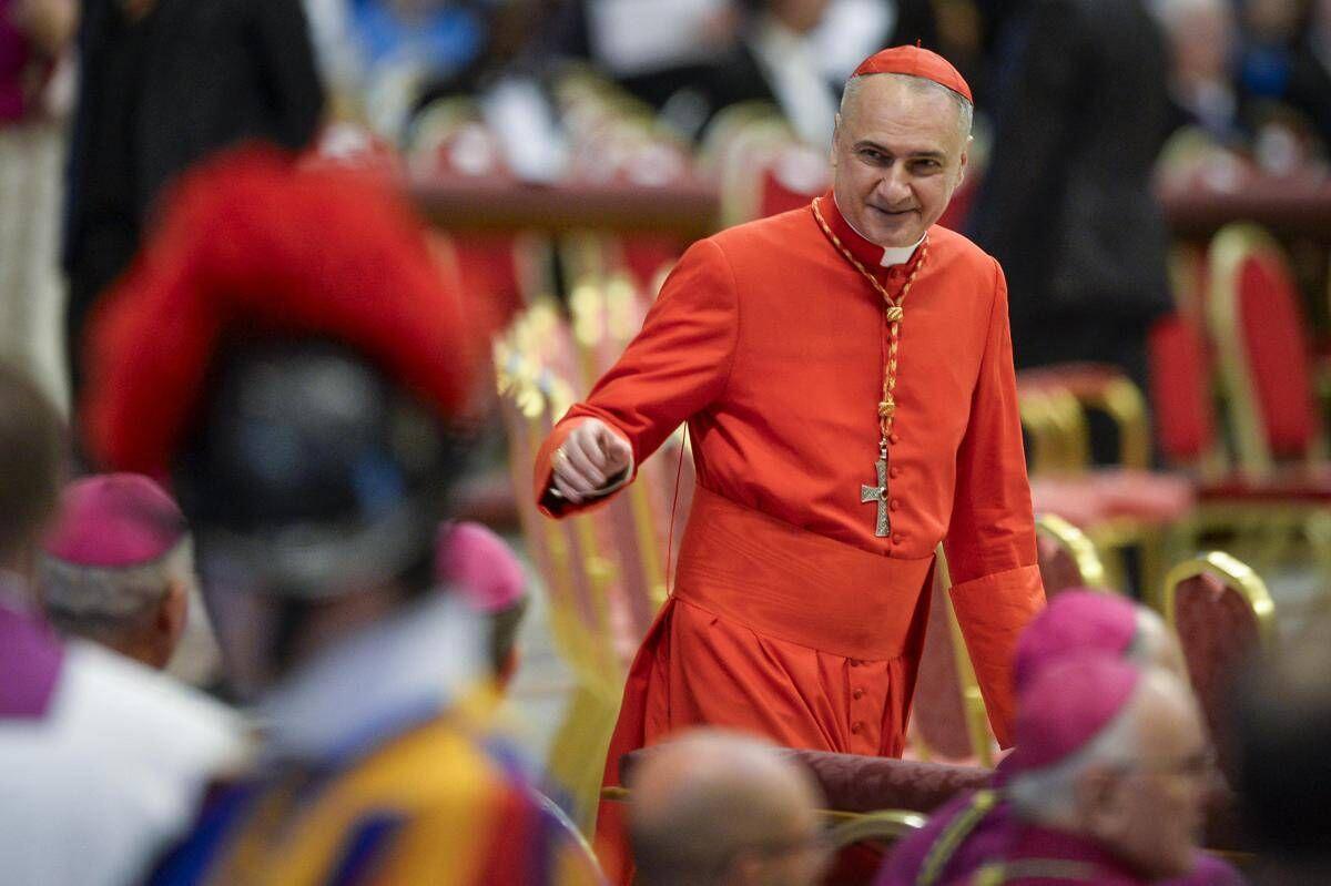 Papa Leone manda Gambetti a Chieti, via il cardinale che 'governava' San Pietro - 