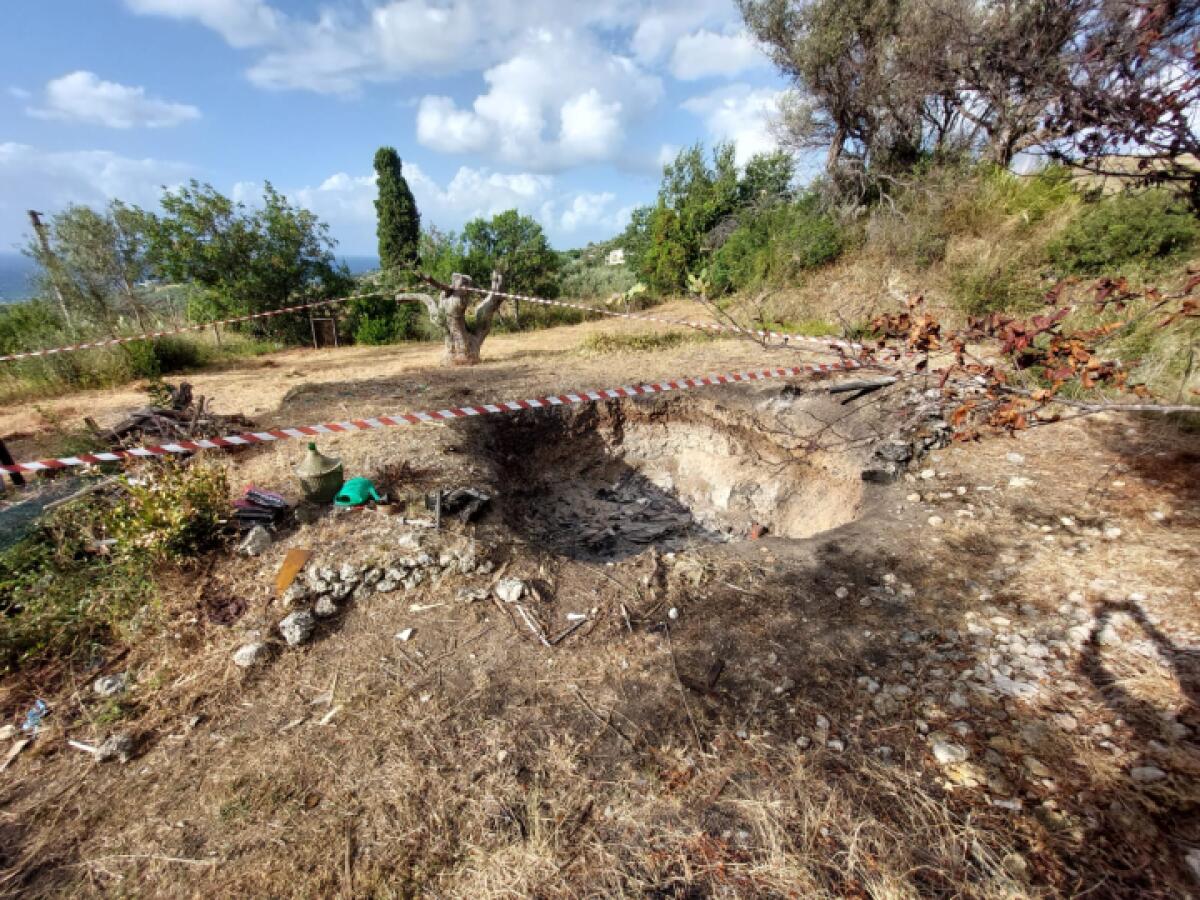 Messina, sequestrato terreno per combustione illecita di rifiuti: un denunciato e indagini in corso - 