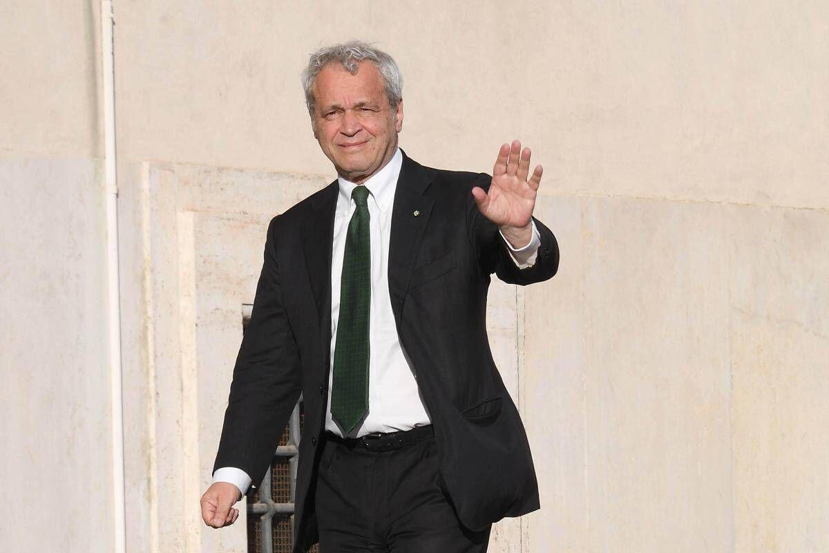 L'enigma Mentana e la successione al TgLa7 tra boatos e incertezze: cosa sappiamo - 