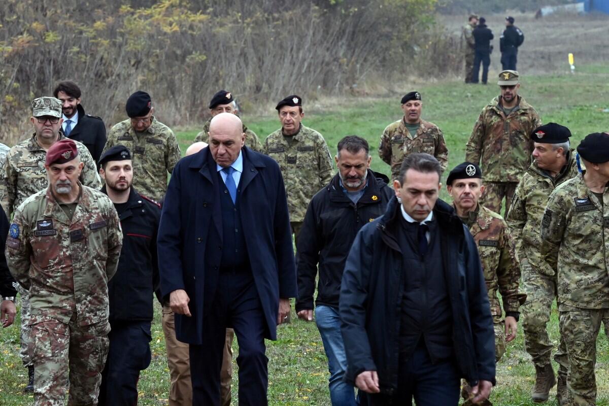 Bosnia, Crosetto: «I feriti stanno abbastanza bene, presto in Italia» - 