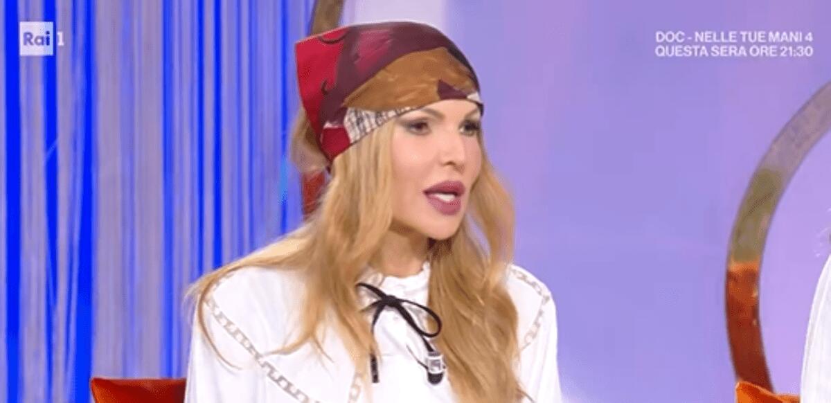 Rita Rusic: "Indosso una bandana perché sono stata operata, avevo un tumore maligno" - 