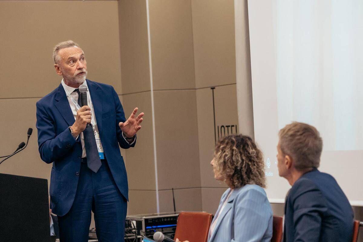 Sanità, Macrì (Fism): "L'innovazione deve tradursi in vantaggi concreti per la salute" - 