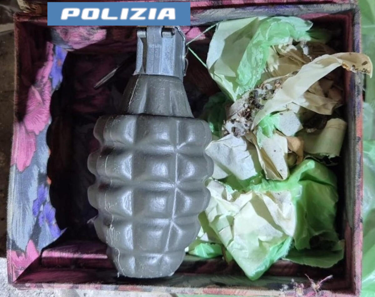 Doppio blitz a San Cristoforo: arresto per droga e sequestro di granata e pistola - 