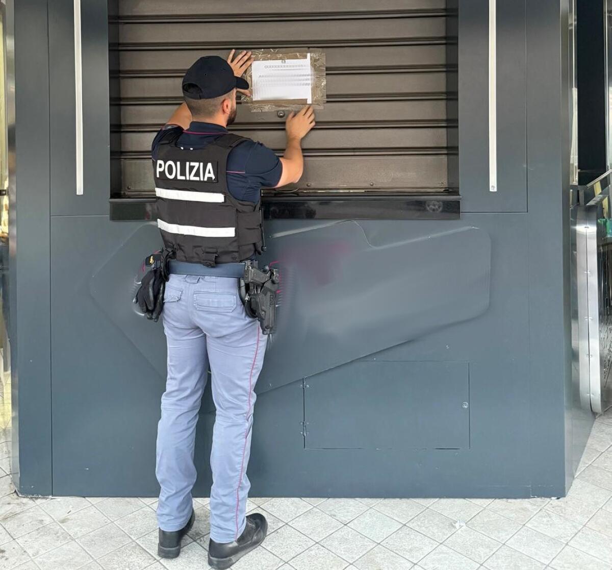 Sospeso per 7 giorni il chiosco-bar del Villaggio Sant'Agata: ritrovo abituale di pregiudicati - 