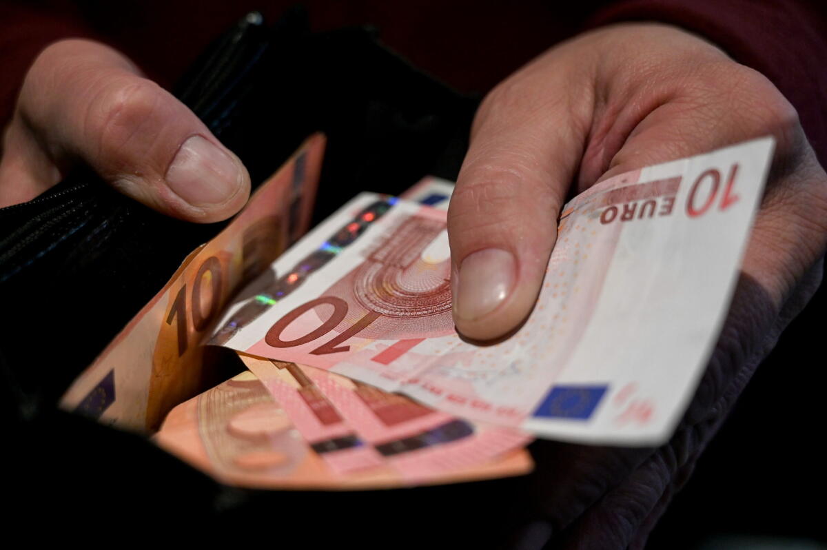 Economia sommersa 2024: Istat stima 218,2 miliardi, lavoro irregolare a 3,277 milioni - 