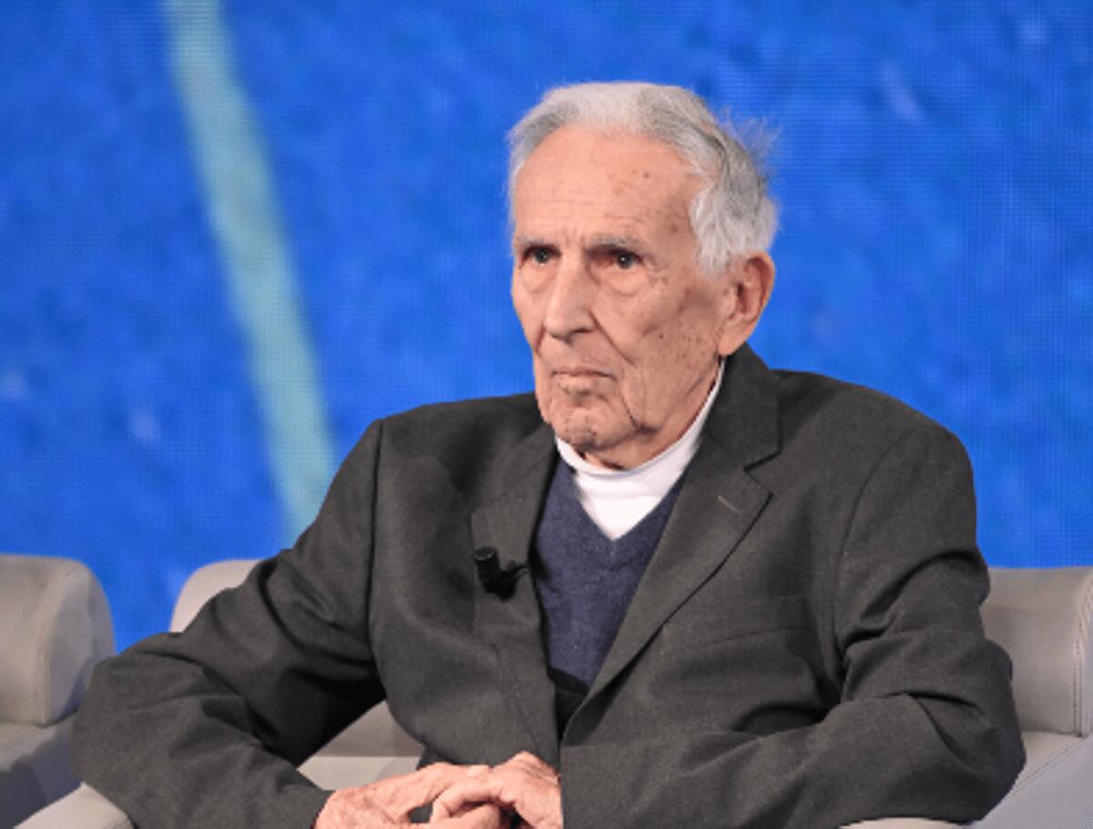 Garattini: "Alcol cancerogeno. Un bicchiere di vino al giorno non è privo di rischi" - 