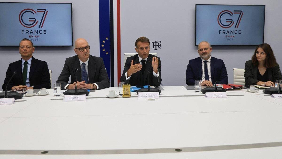 Caro carburanti, G7 si mobilita: "Misure decisive". Macron: "Lavoriamo per ridurre prezzi". Meloni: "Sostegno ad azione coordinata su scorte" - 