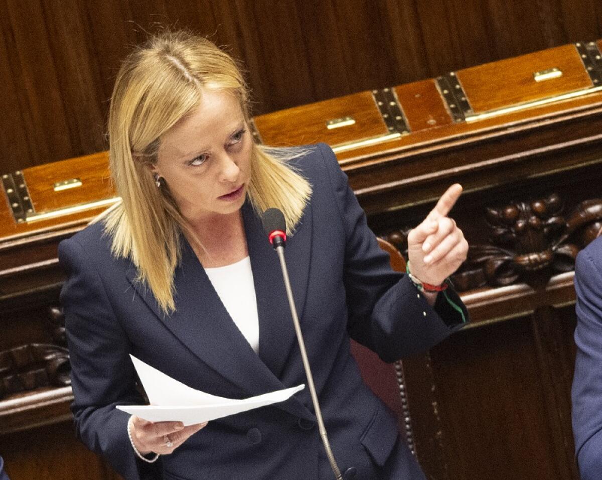 Governo pone la fiducia sui primi tre articoli della legge elettorale - 