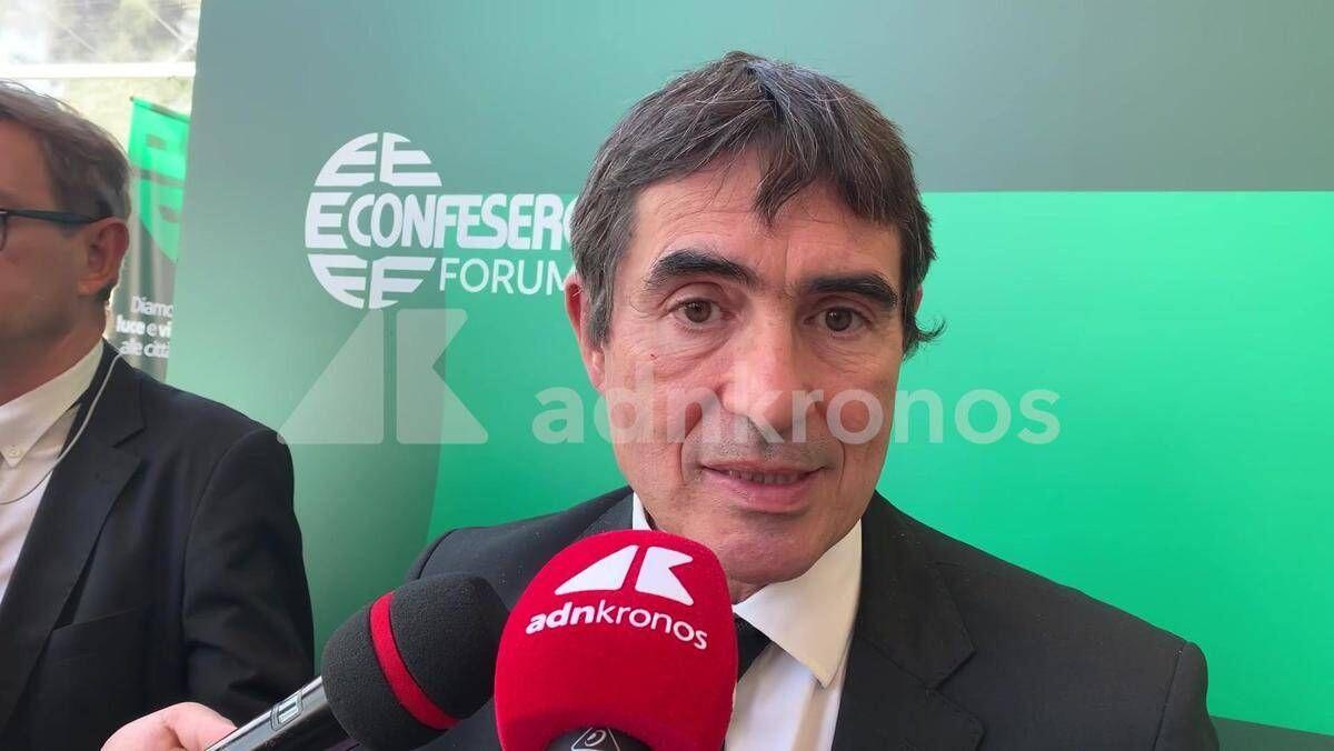 Confesercenti, Fratoianni: "Commercio di prossimità in crisi, rischio desertificazione città" - Video - 