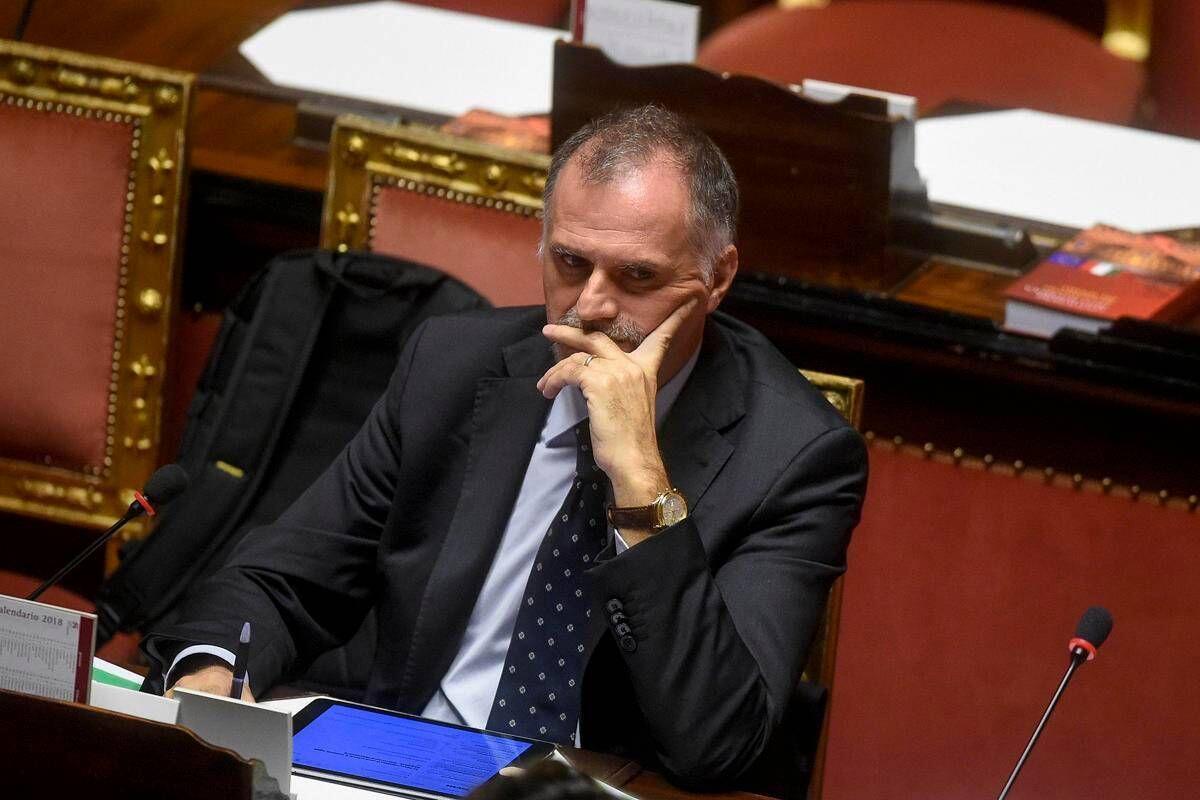 Garavaglia in campo: "Ora do voce a chi non ce l'ha, dopo il voto Congresso con tutti i militanti e lì vinca il migliore' - 