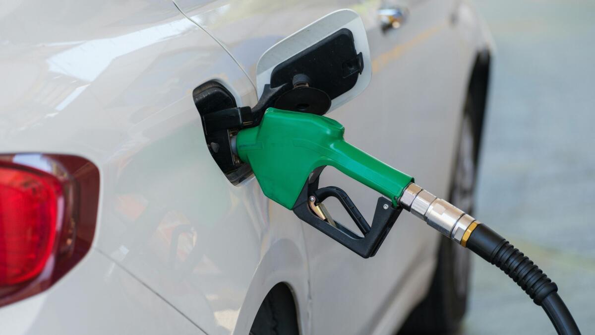 Diesel in rialzo record: il prezzo al dettaglio supera la benzina con un margine senza precedenti - 