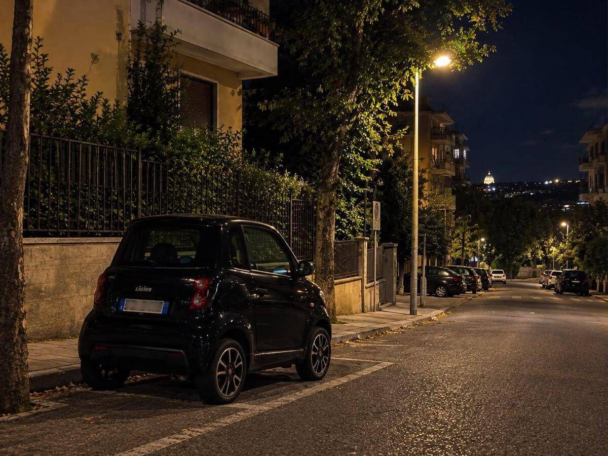 Banda delle minicar a Roma, è caccia agli aggressori: al vaglio filmati telecamere - 