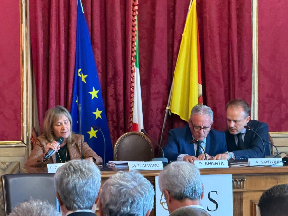 Garigliano: «La Regione al fianco di Anci e dei piccoli Comuni» per contrastare lo spopolamento - 
