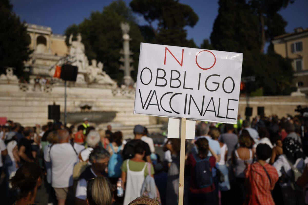 Mattarella contro i 'no vax': la Lega organizza al Senato un convegno sulle 'vittime dei vaccini' - 