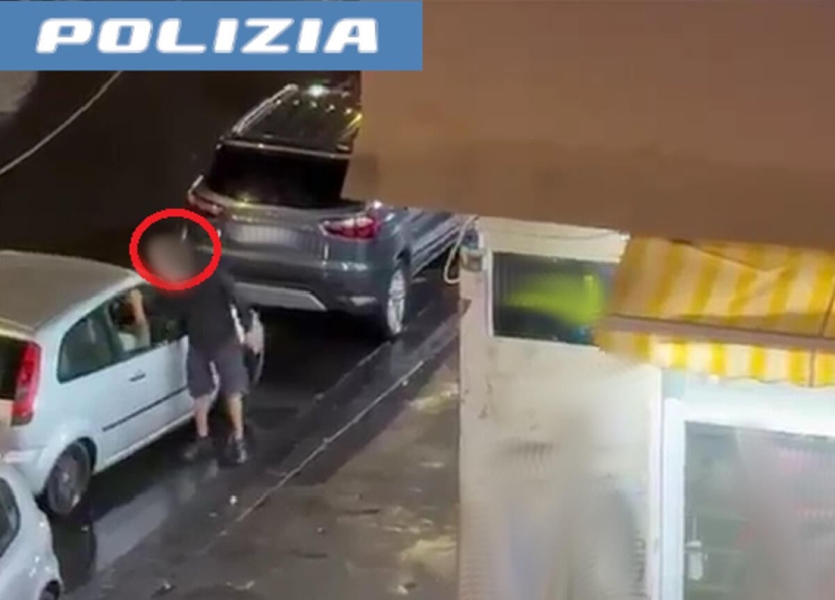 Catania, pusher trasforma cabina elettrica in deposito di droga: arrestato in flagranza - 