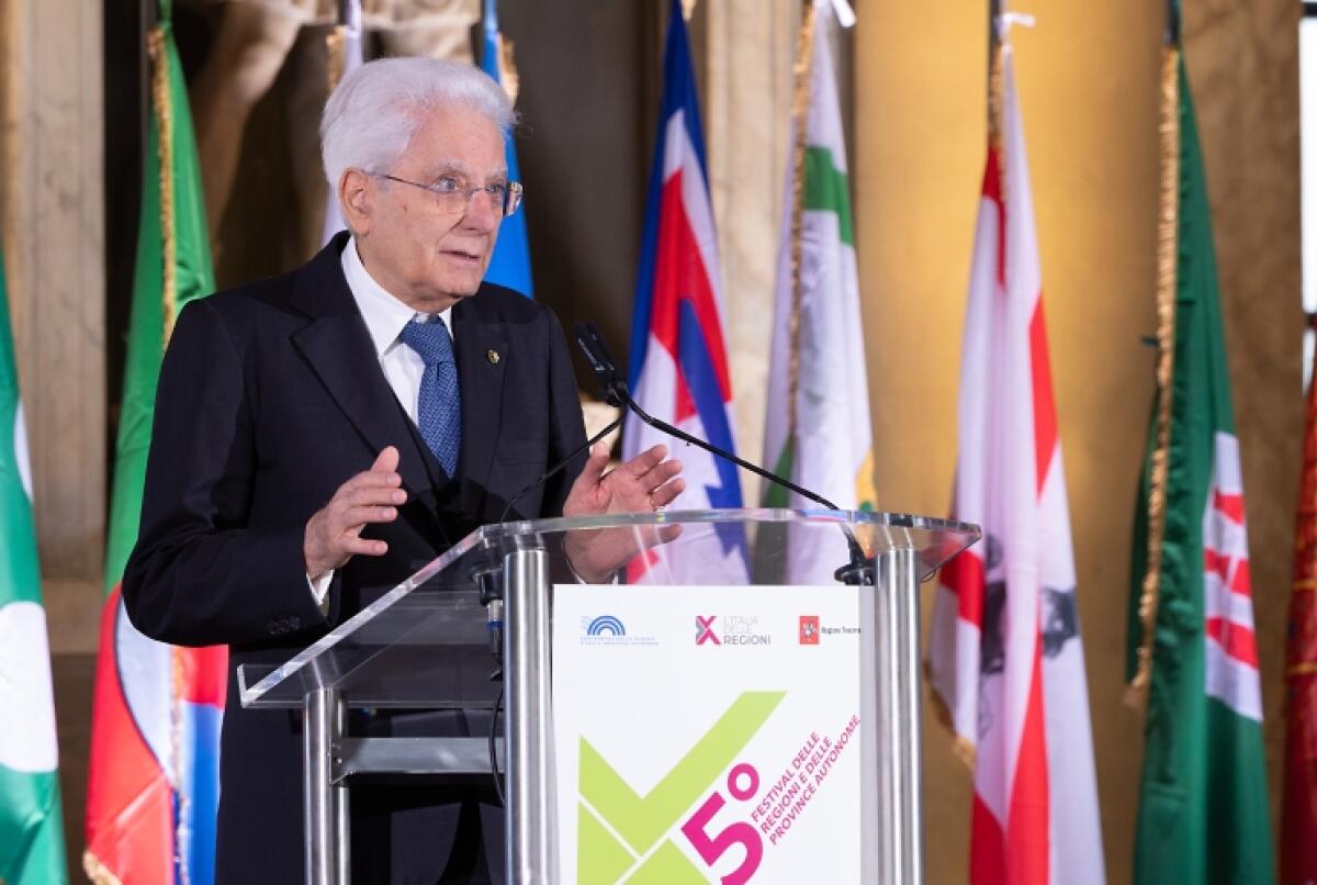 Mattarella: «Sbagliato rifiutare l'IA, ma servono regole. L'Ue è all'avanguardia» - 