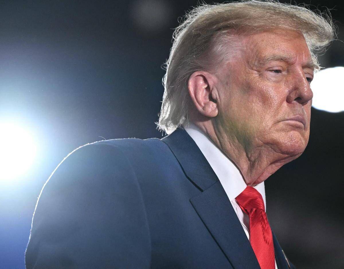 Trump, l'accordo con Putin e l'attacco a Zelensky: "Ucraina ha bisogno di un altro presidente" - 