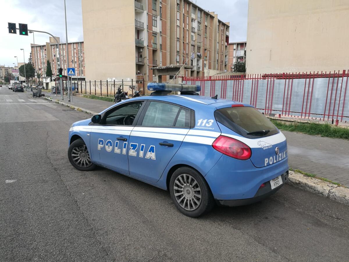Palermo, arrestato uomo accusato di tentato omicidio dopo aver investito e aggredito due giovani a Brancaccio - 