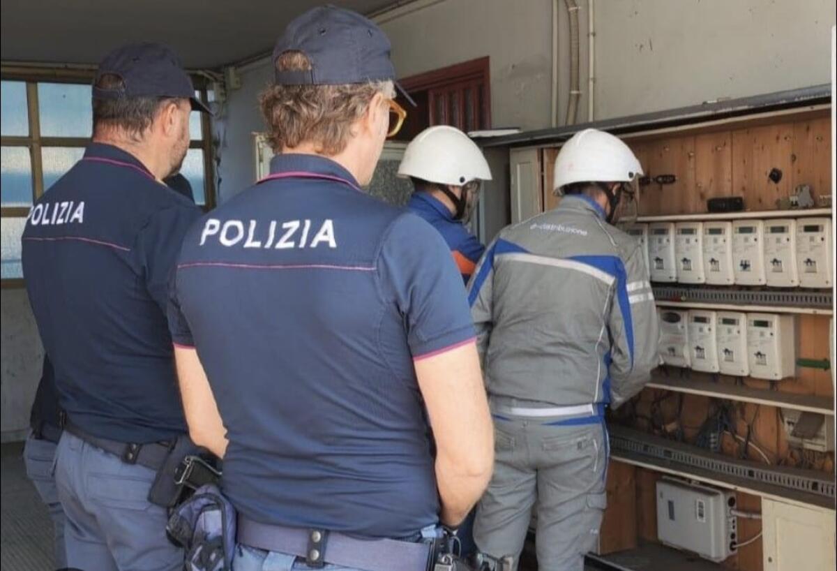 Catania, blitz al Villaggio Sant'Agata: 10 denunciati per furto di energia elettrica - 