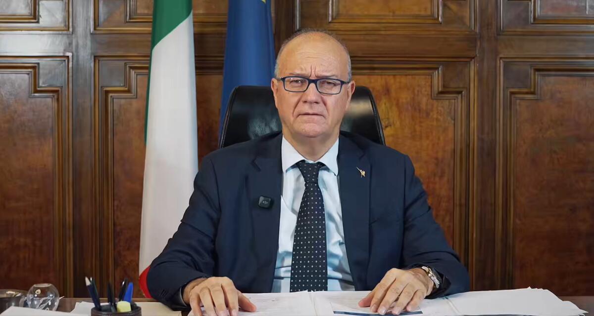 Valditara: “Le violenze nascono dalla mancanza di valori, non dalla povertà” - 