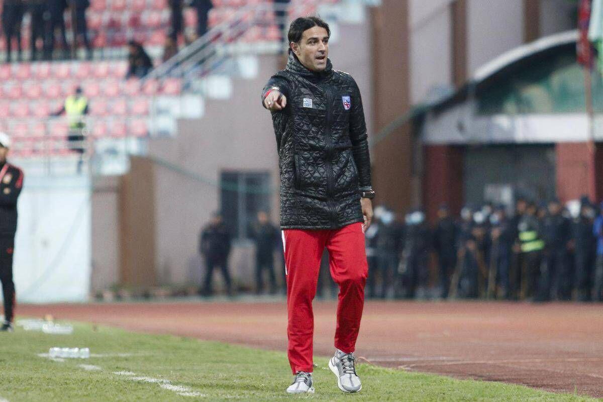Annese, il ct giramondo: "In Indonesia ero come Mourinho, in Ghana volevano regalarmi tre leoni..." - 