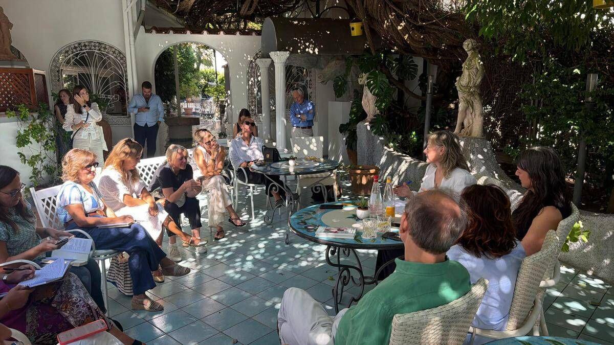Il Premio Malaparte a Samanta Schweblin, la scrittrice a Capri per ritirare il riconoscimento - 