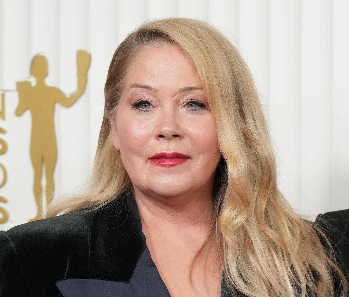 Christina Applegate: "Non ho la sclerosi multipla, hanno sbagliato diagnosi" - 