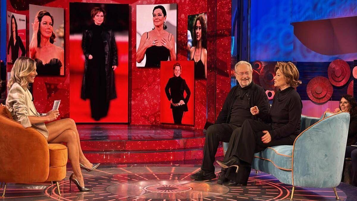 Monica Guerritore: "A Ballando potrei togliermi la parrucca e mostrare i miei capelli" - 