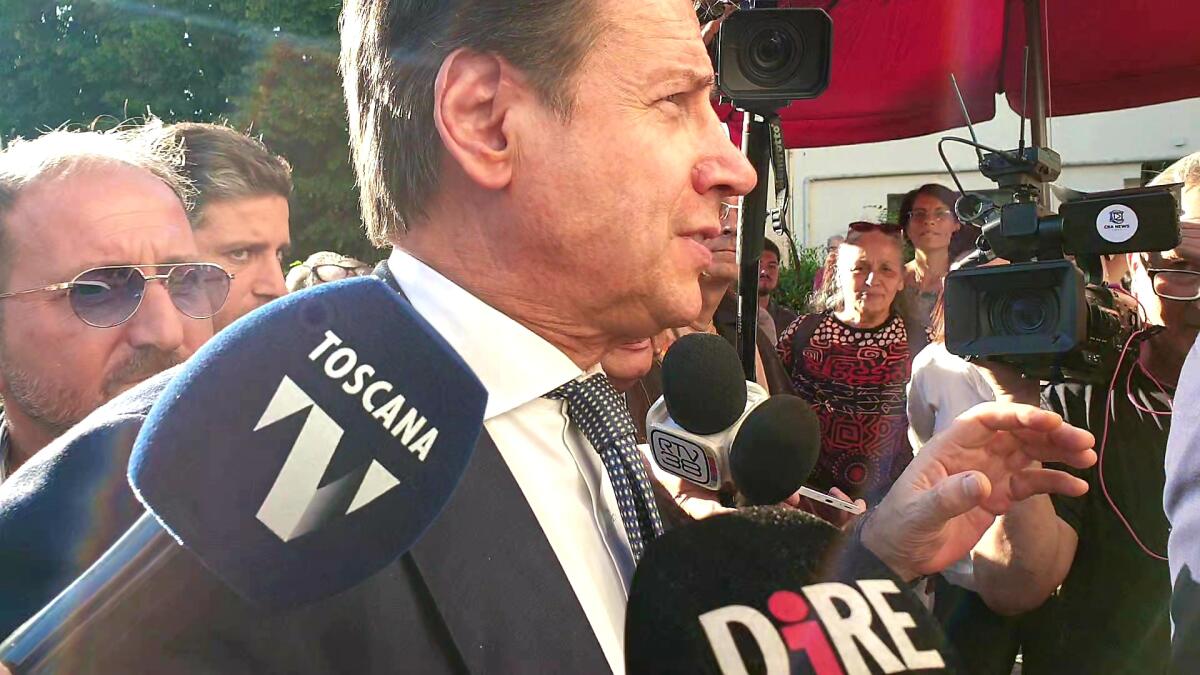 Conte: «Ho fatto il premier due volte, una terza non mi aggiungerebbe nulla». Primarie e programma in settimane - 