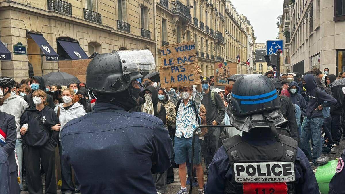 Proteste in Francia, movimento studentesco divide la politica: governo accusa sinistra radicale di strumentalizzare la lotta - 