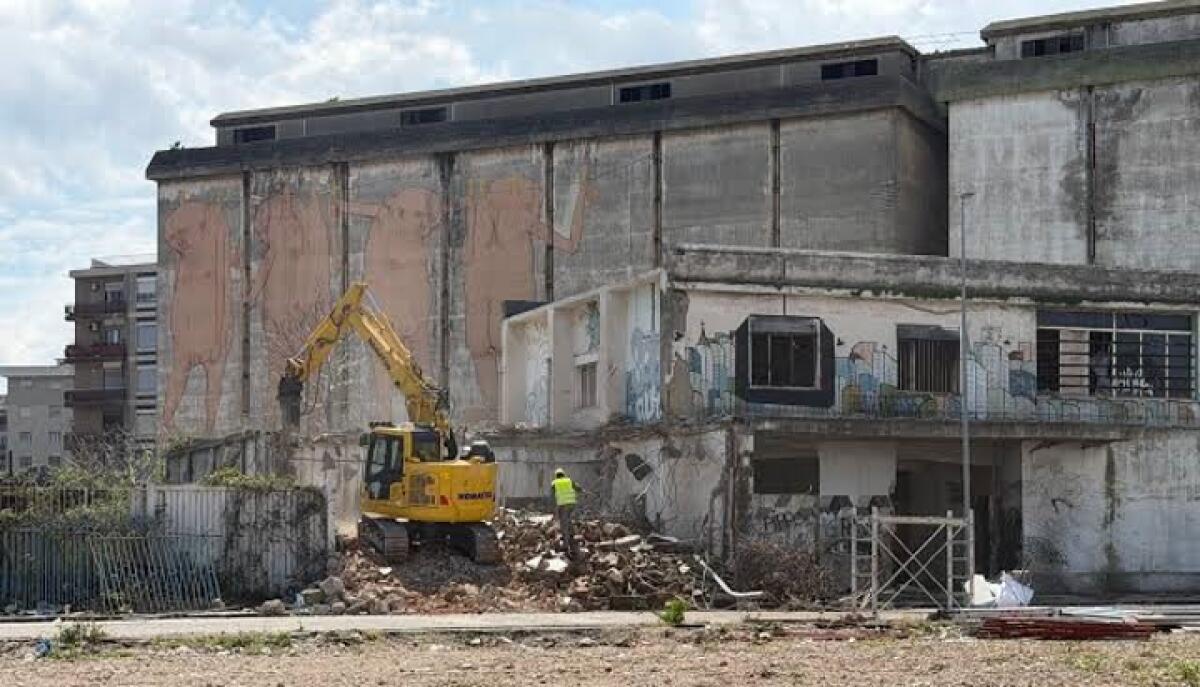 Messina: chiusure e divieti per demolizione ex Silos, modifiche alla viabilità dal 3 al 23 novembre 2026 - 
