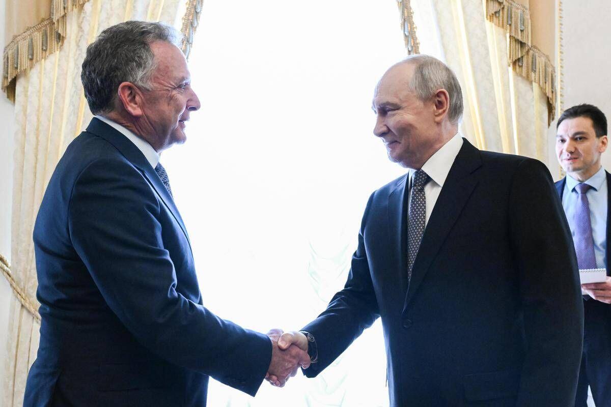 Putin vede Witkoff e annuncia: "Rilascio Hubbard e prime 40mila tonnellate di gasolio agli Usa" - 