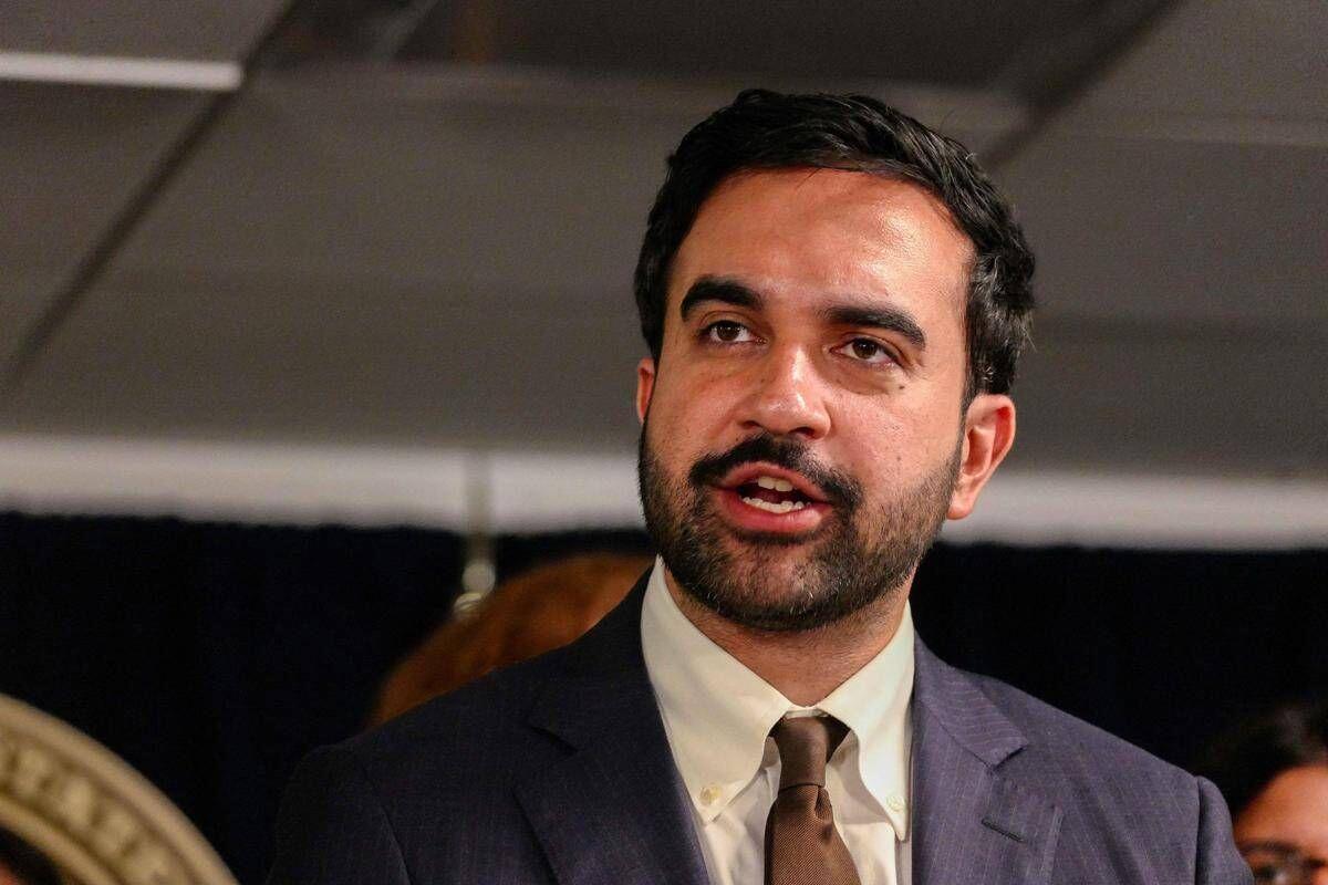 New York, Mamdani diserta la parata per il Columbus Day: polemiche nella comunità italoamericana - 