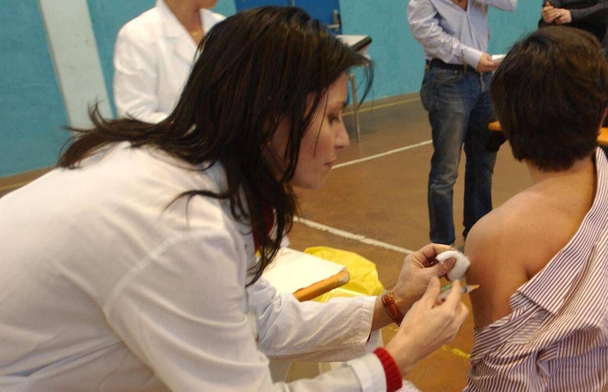Meningite, sondaggio: "La conosce l’85% dei genitori, ma solo il 28% ne percepisce il rischio" - 
