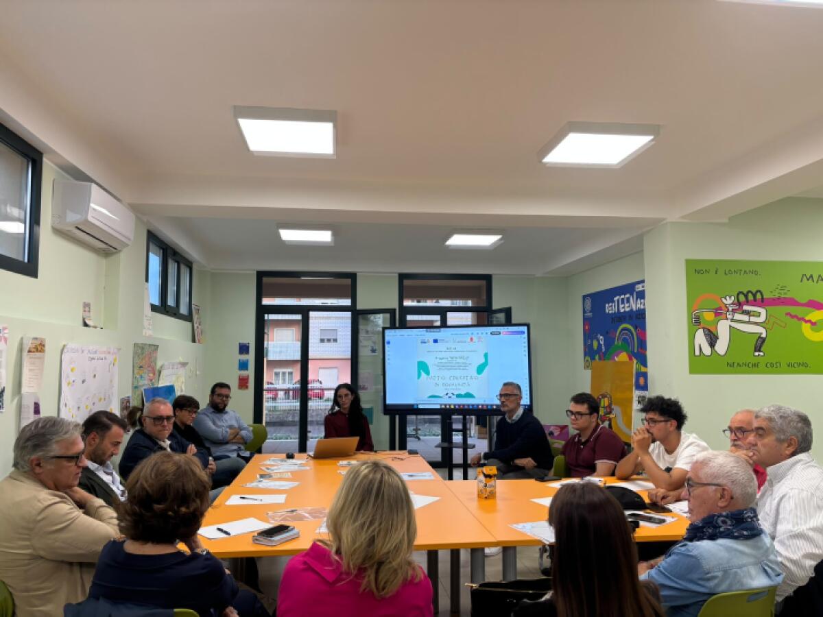 Caltanissetta: studenti e comunità lanciano 'New Goal' per rigenerare il campetto L. Gattuso - 