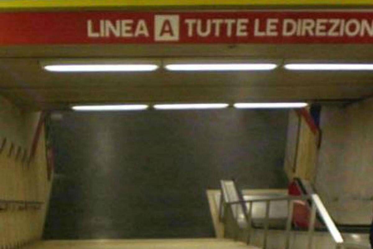 Roma, 28enne investito da metro a Baldo degli Ubaldi: estratto vivo dai binari - 
