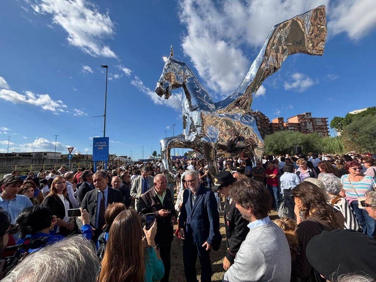 Fondazione Antonio Presti inaugura 'Porta di Pegaso' del Museo Magma di Catania - 