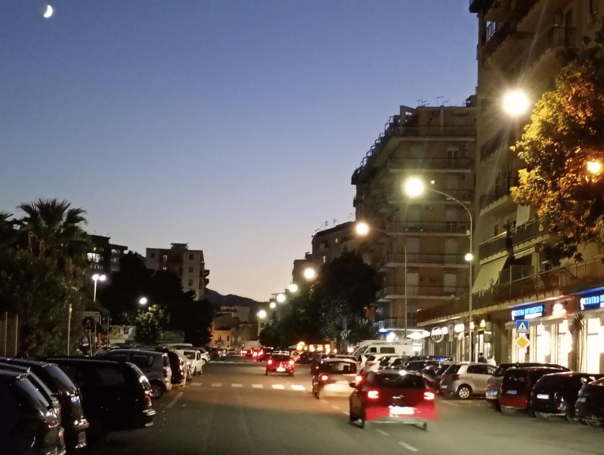 Ripristinata la pubblica illuminazione in via Carmelo Lazzaro: il consigliere Davì ringrazia AMG - 