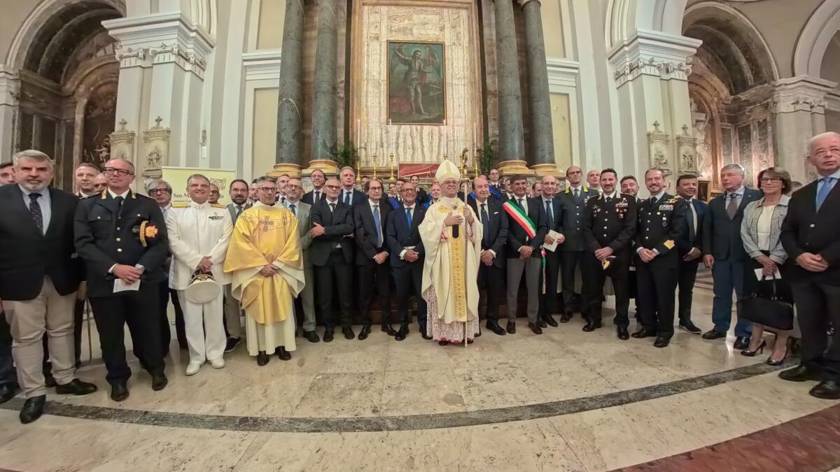 Catania: la Polizia celebra San Michele Arcangelo tra messa solenne, Family Day e apertura della caserma - 