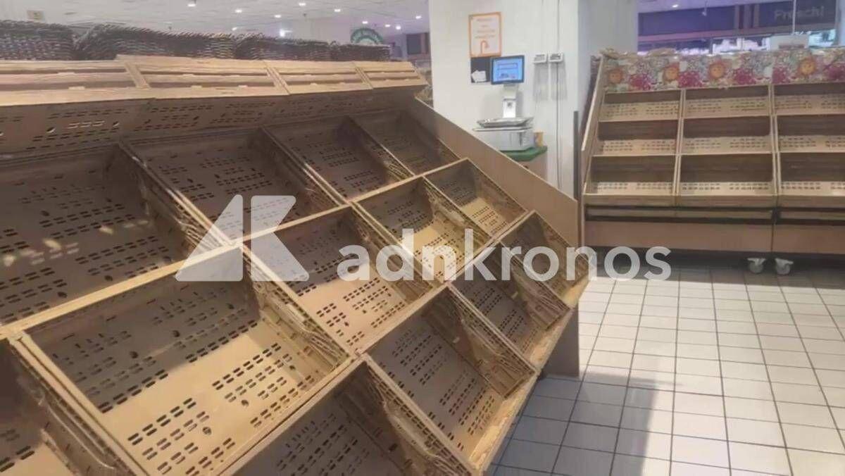Sciopero autotrasportatori, scaffali vuoti in un supermercato a Palermo - Video - 