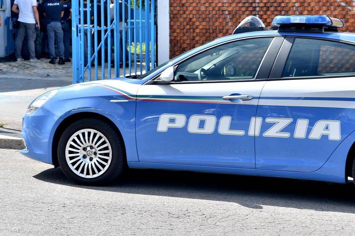 Caserta, 14enne accoltellato a scuola: arrestato coetaneo - 
